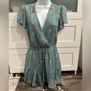 Green Floral romper S
